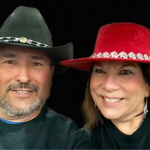 Meet your Posher, Norma